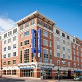 Hampton Inn Portland Downtown-Waterfront